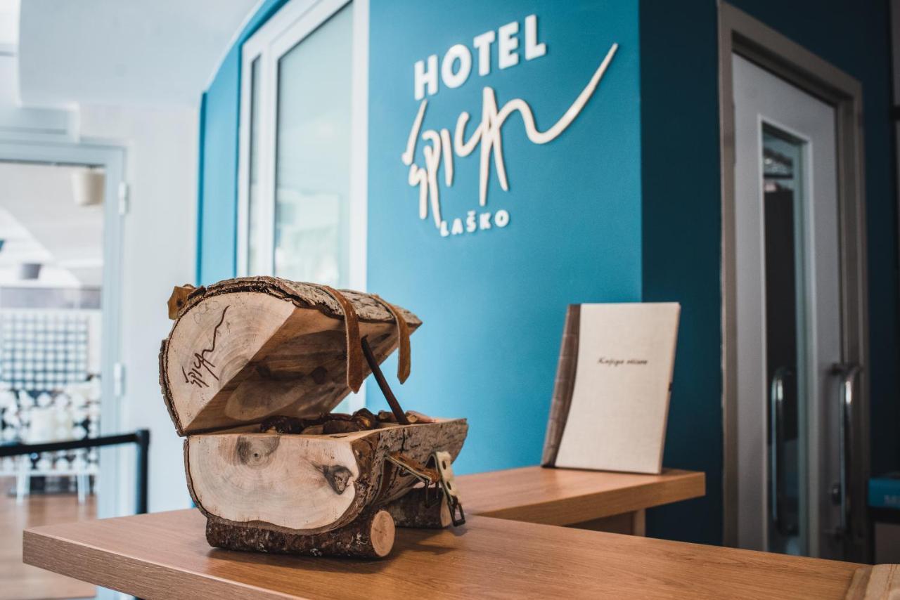 Hotel Spica Lasko Luaran gambar